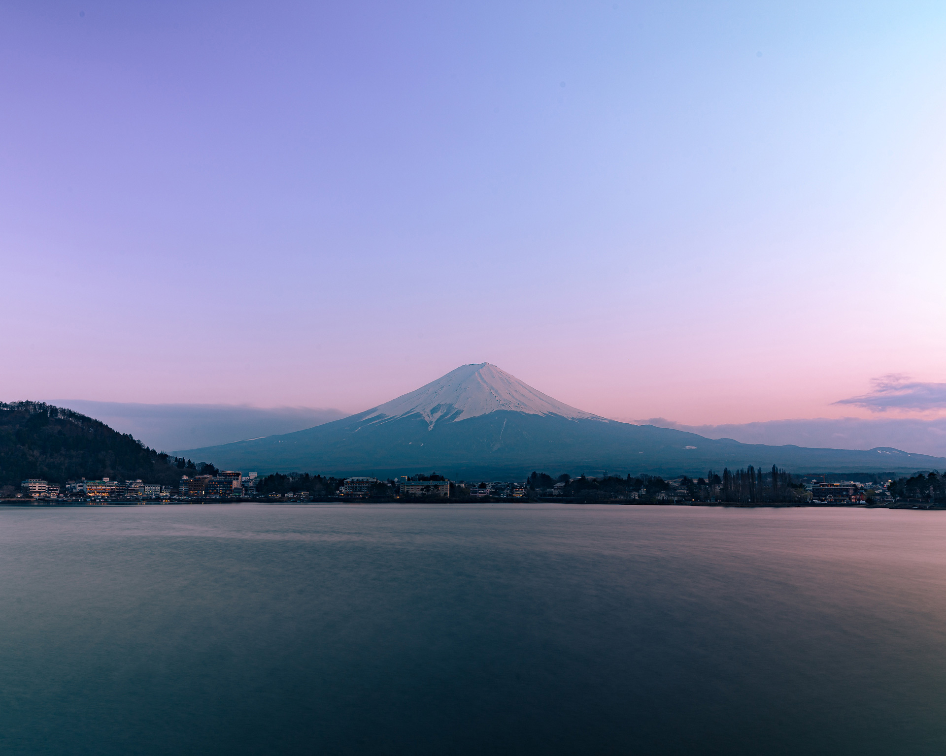 Mt-Fuji-Lake-Kawaguchiko-DSC08135
