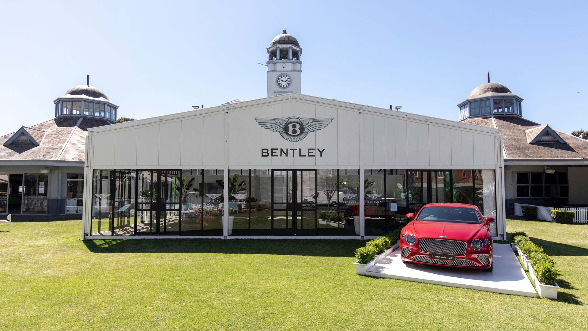 The-Everest-ATC-Australian-Turf-Club-Randwick-Sydney-Alto-Bentley-Sponsor-Red-Continental-GT-1-2019-HR-01